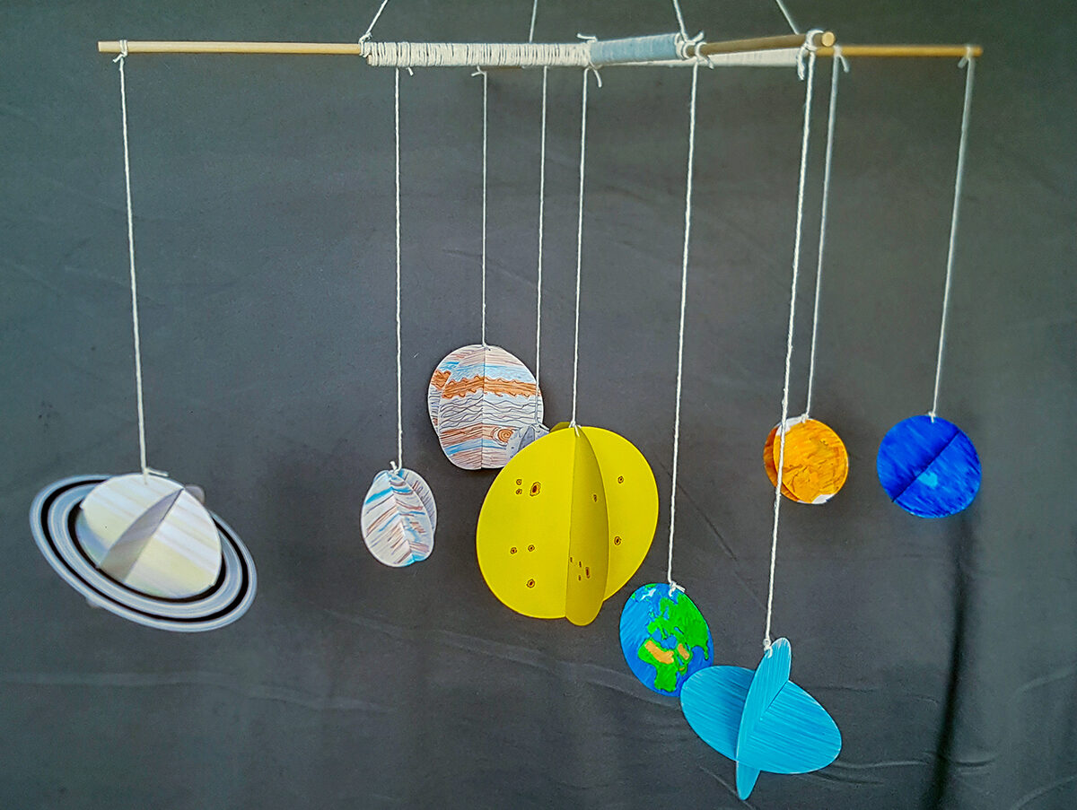 how-to-make-a-hanging-mobile-for-school-project