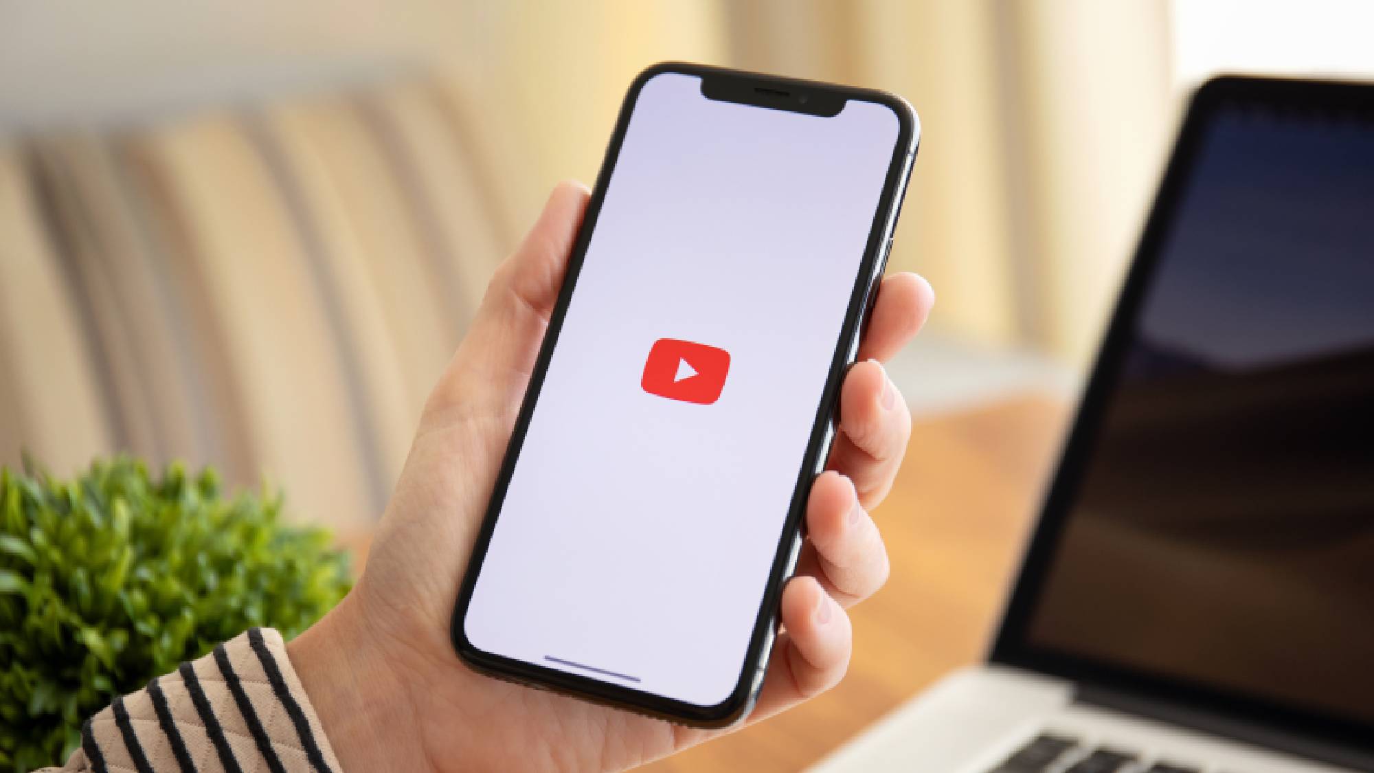 how-to-make-a-youtube-video-on-your-phone-for-free