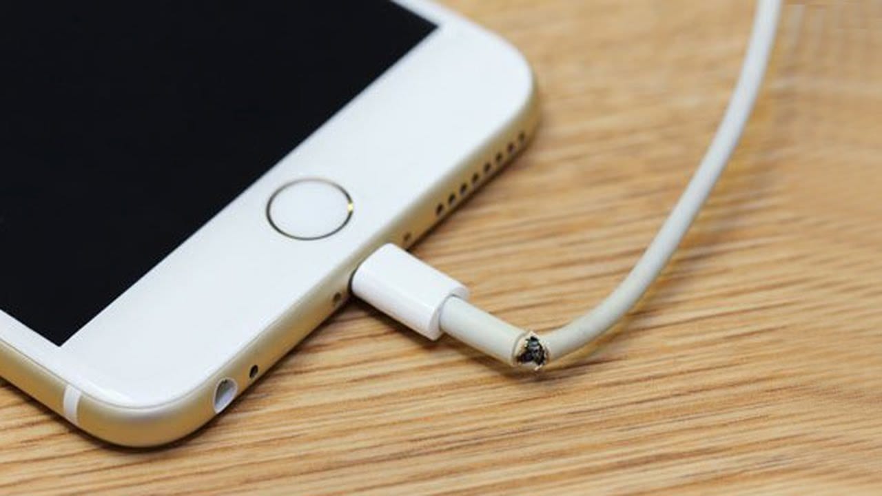 how-to-make-iphone-charger-work