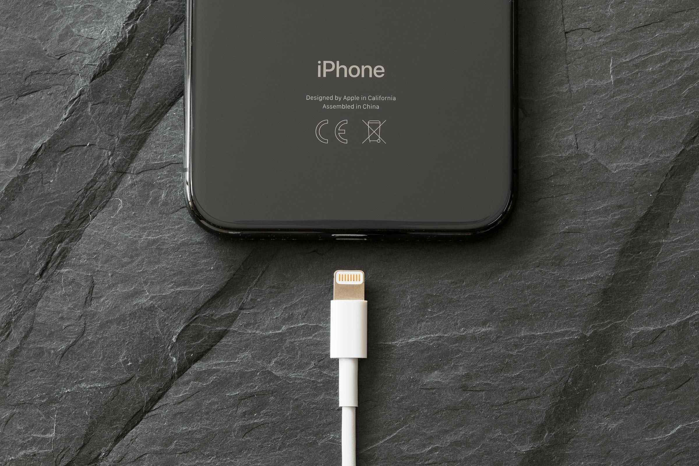 how-to-make-your-phone-charge-faster-while-using-it