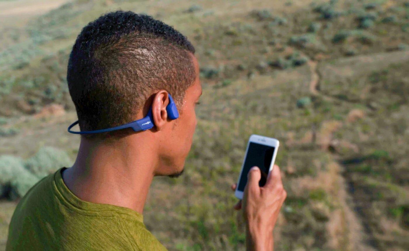 How To Connect Two Bluetooth Headphones To IPhone CellularNews