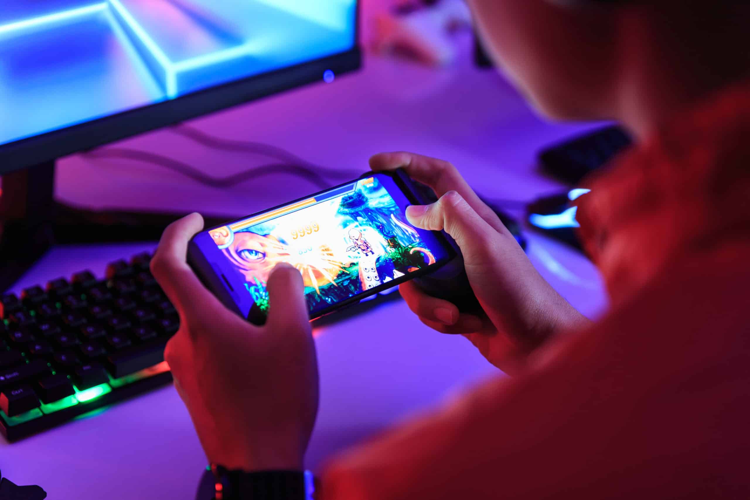How To Play PC Games On Mobile For Free | CellularNews