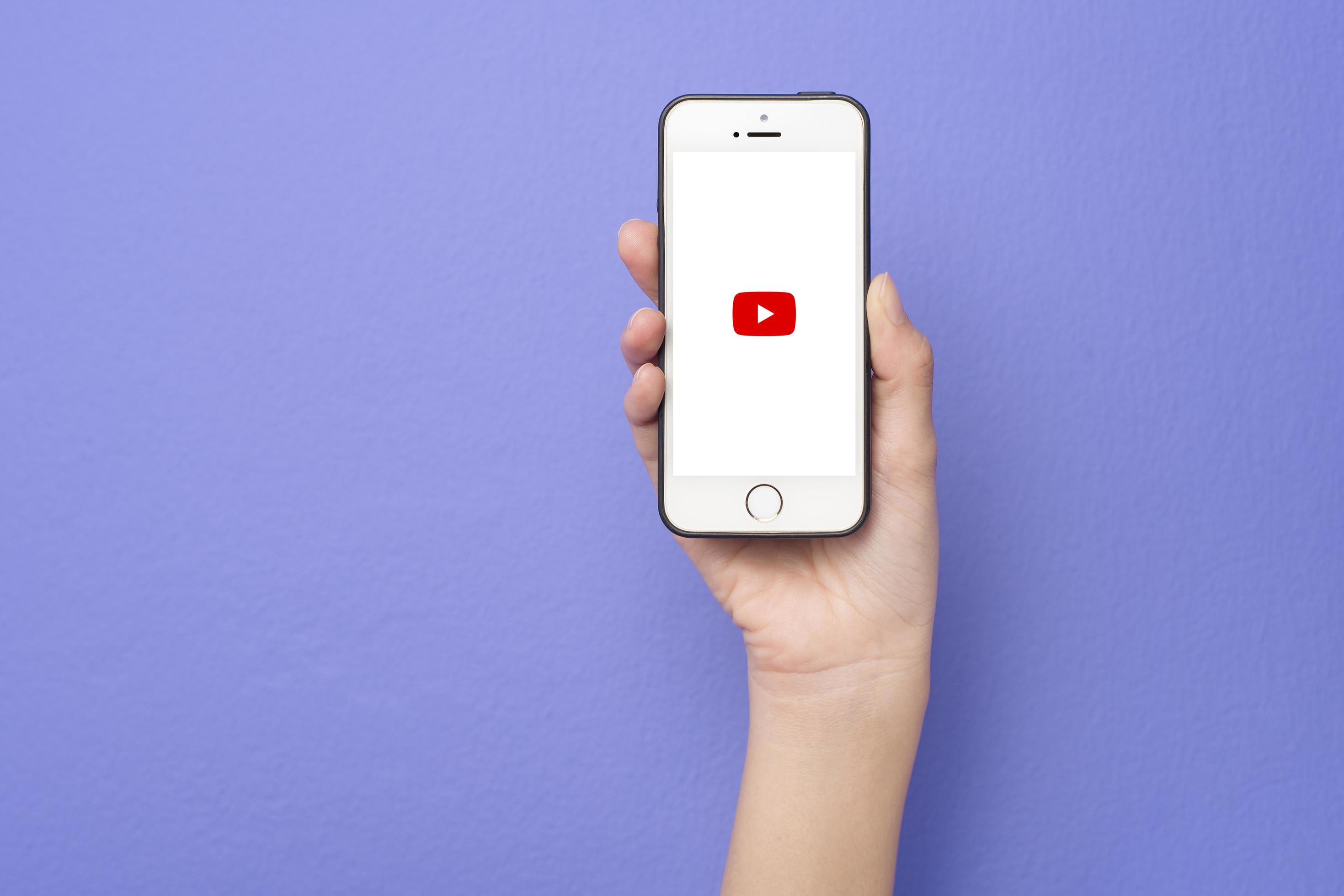 how-to-post-community-post-on-youtube-mobile
