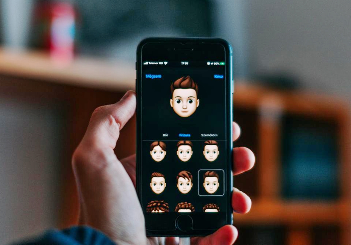 how-to-record-send-an-animated-memoji-2023