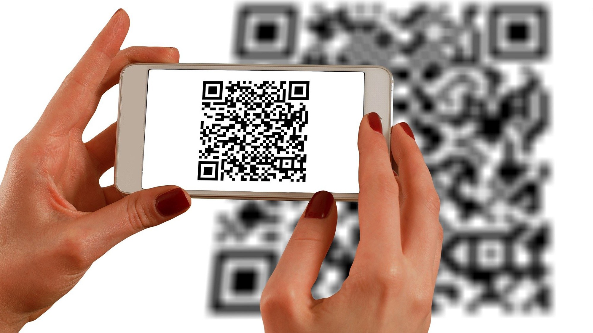 how-to-scan-a-qr-code-on-your-own-phone