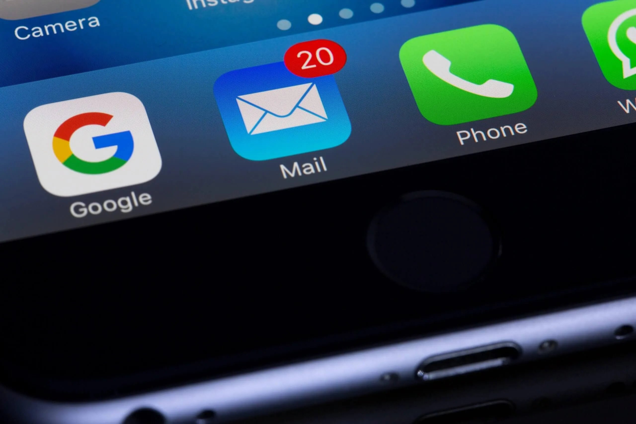 how-to-sign-out-of-mail-on-iphone