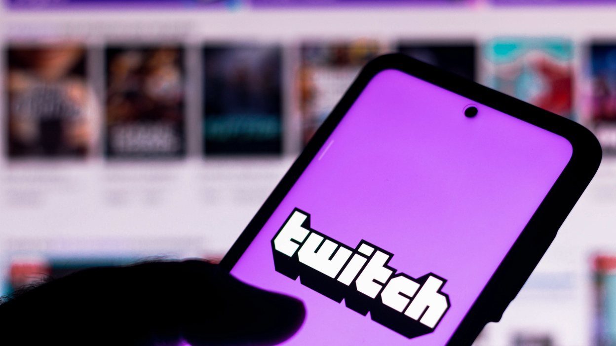 how-to-stream-twitch-on-phone