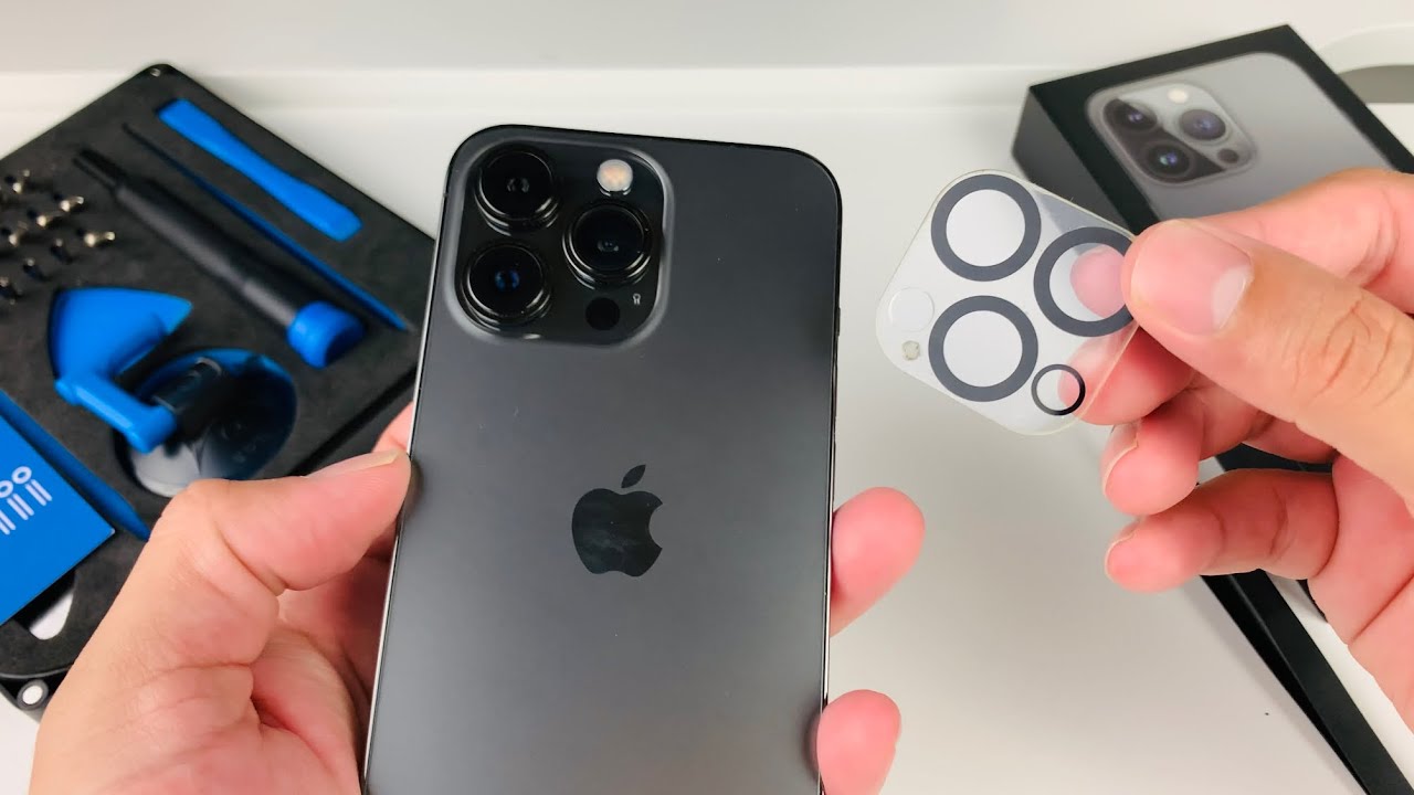 how-to-take-off-iphone-camera-protector