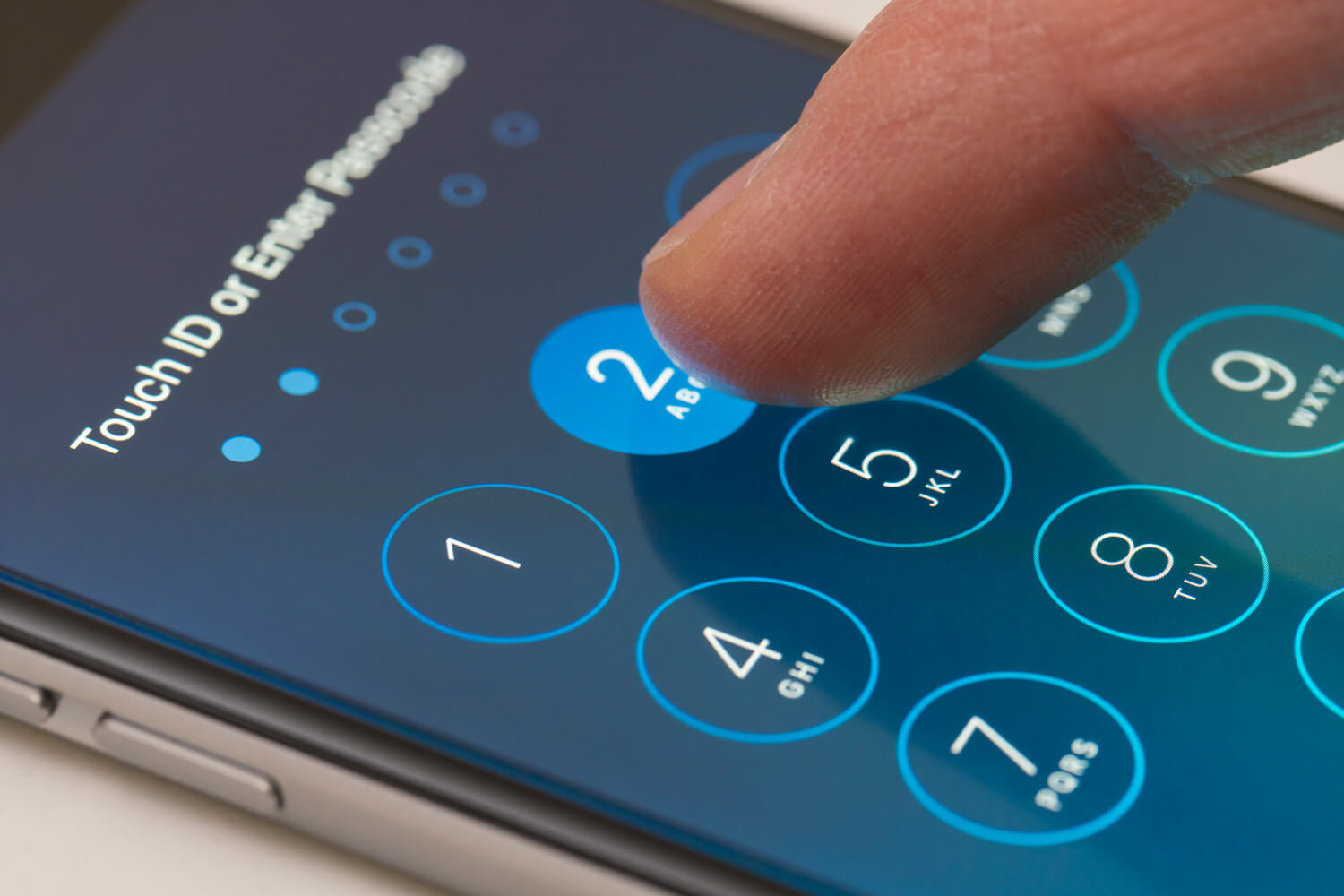 how-to-unlock-iphone-12-without-passcode-or-computer