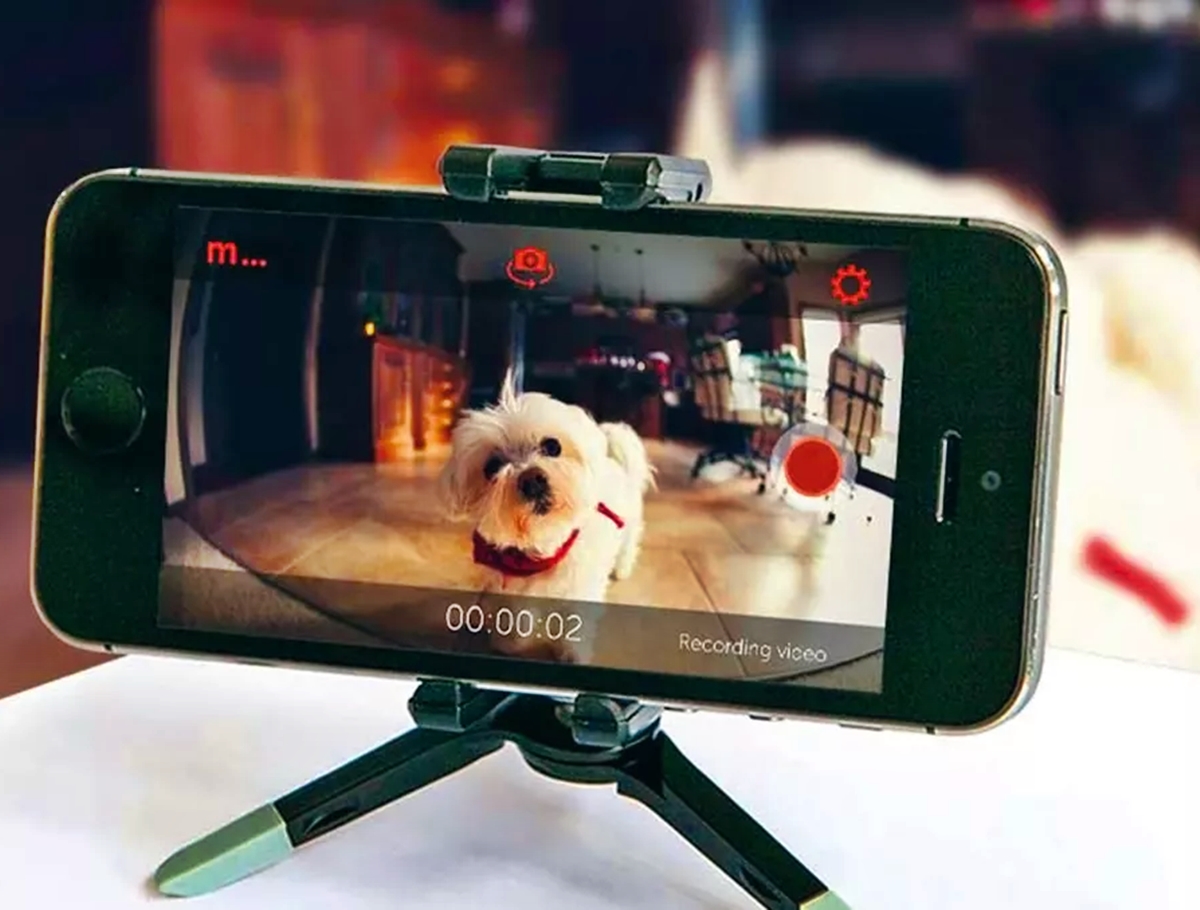 how-to-use-an-old-smartphone-as-a-security-camera