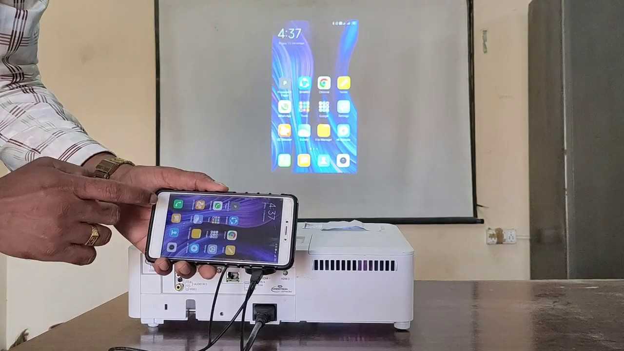 how-to-use-phone-as-projector