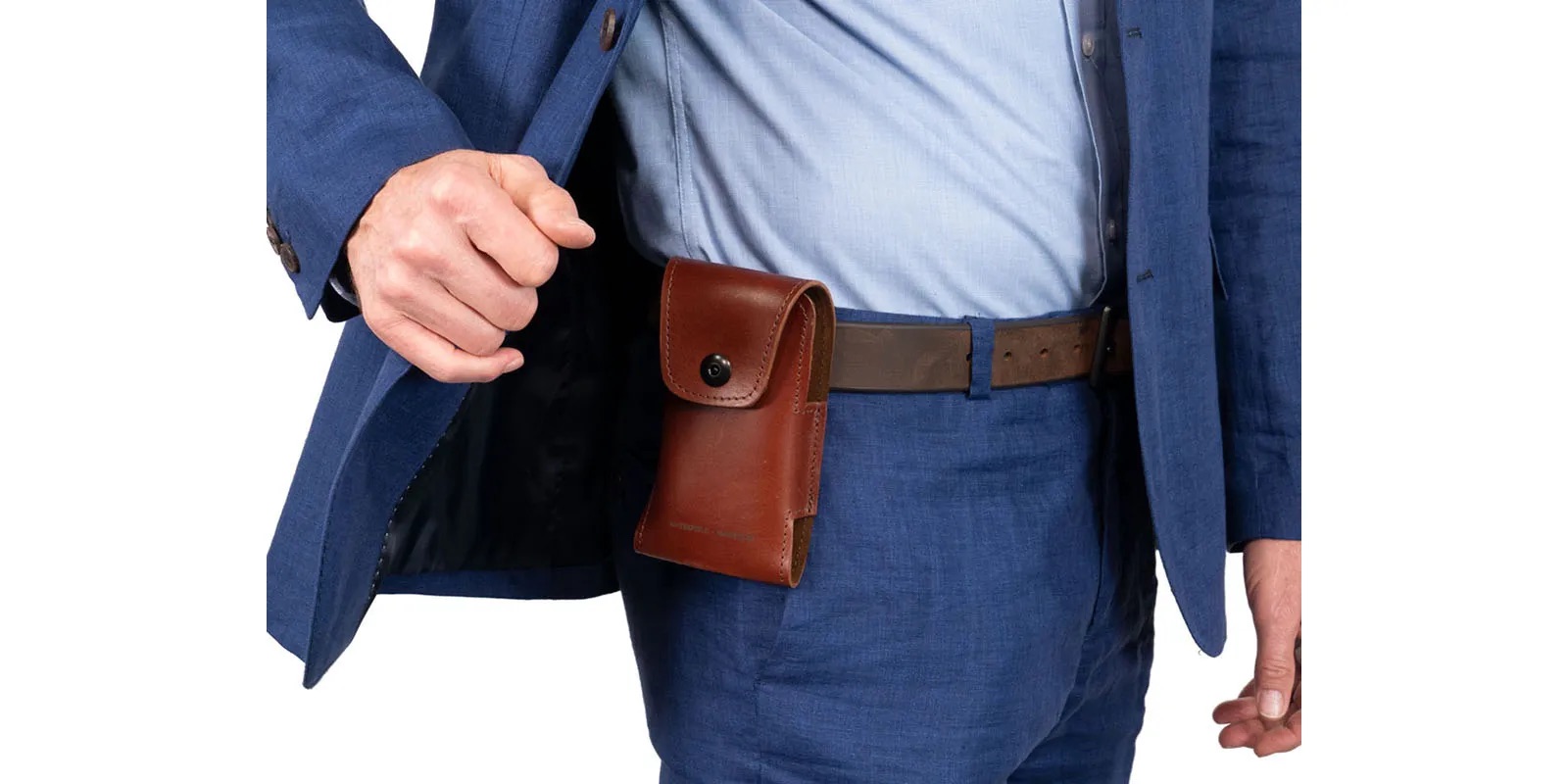 how-to-wear-a-phone-belt-clip