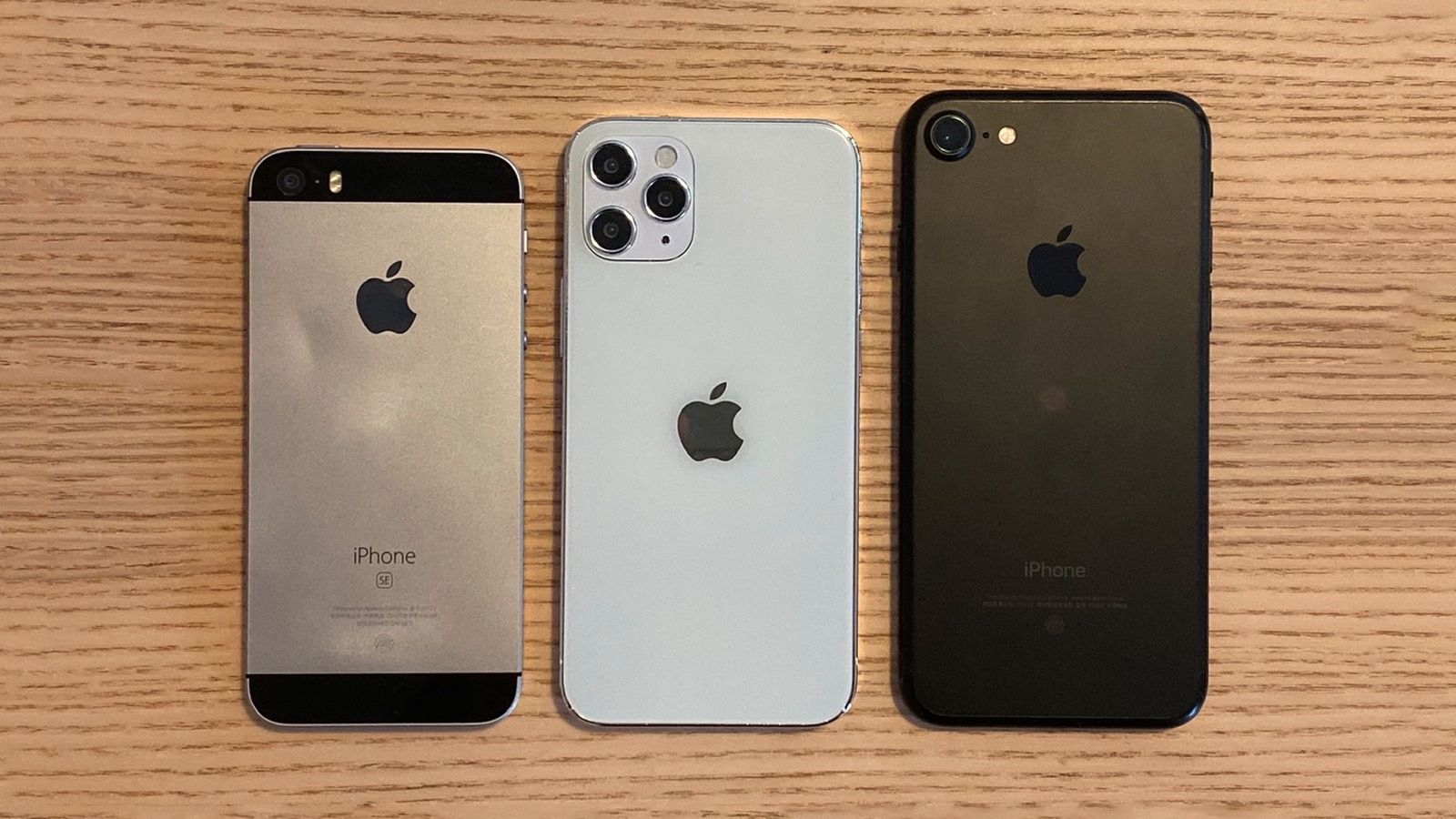 iphone-12-dummy-images-leaked-online-showing-iphone-4-like-design