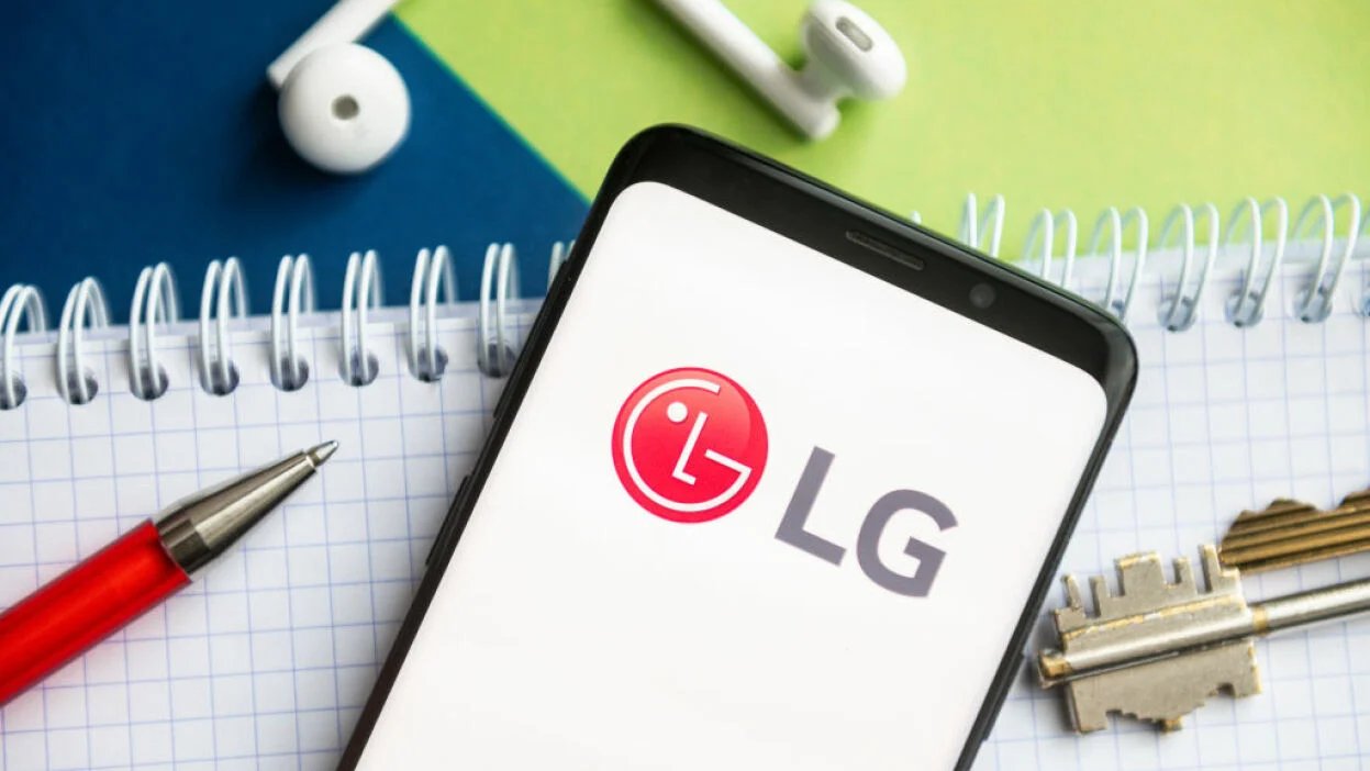 lg-looking-to-shut-down-its-smartphone-business-in-2023