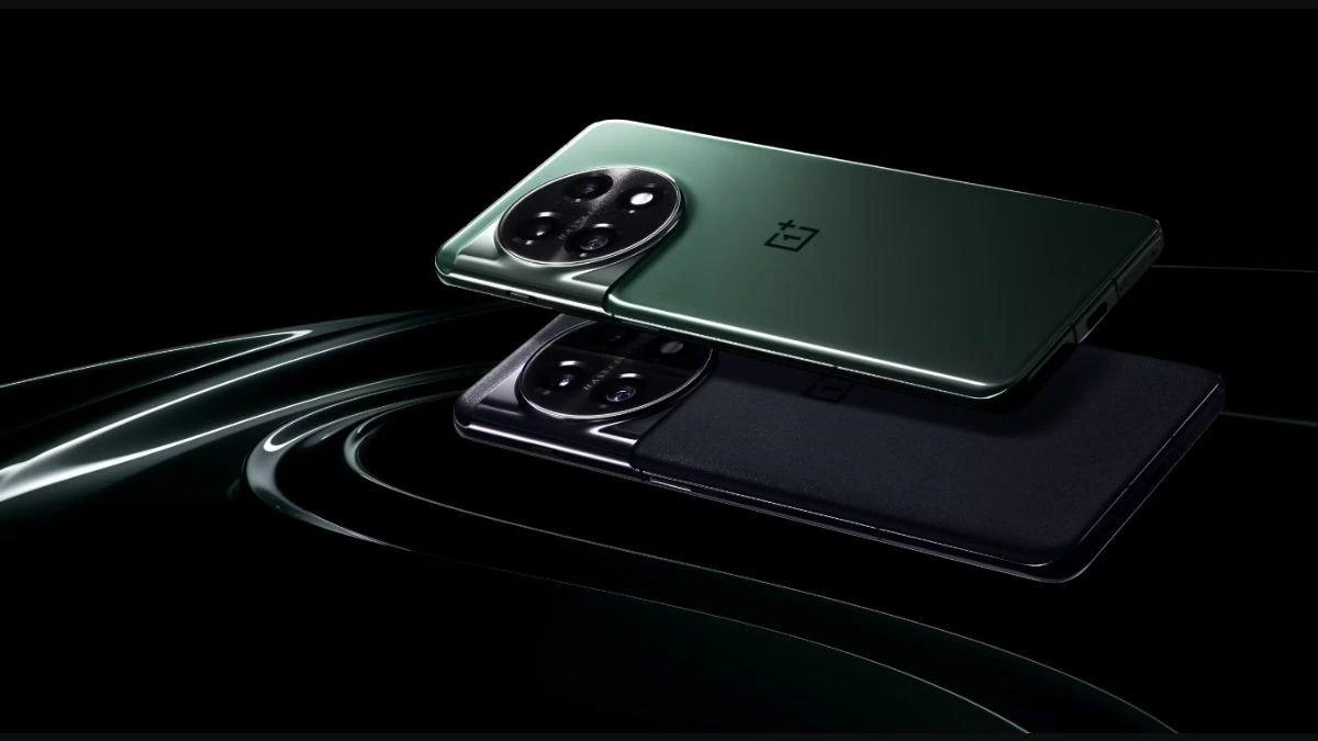 new-oneplus-phone-with-huge-circular-camera-cutout-leaks