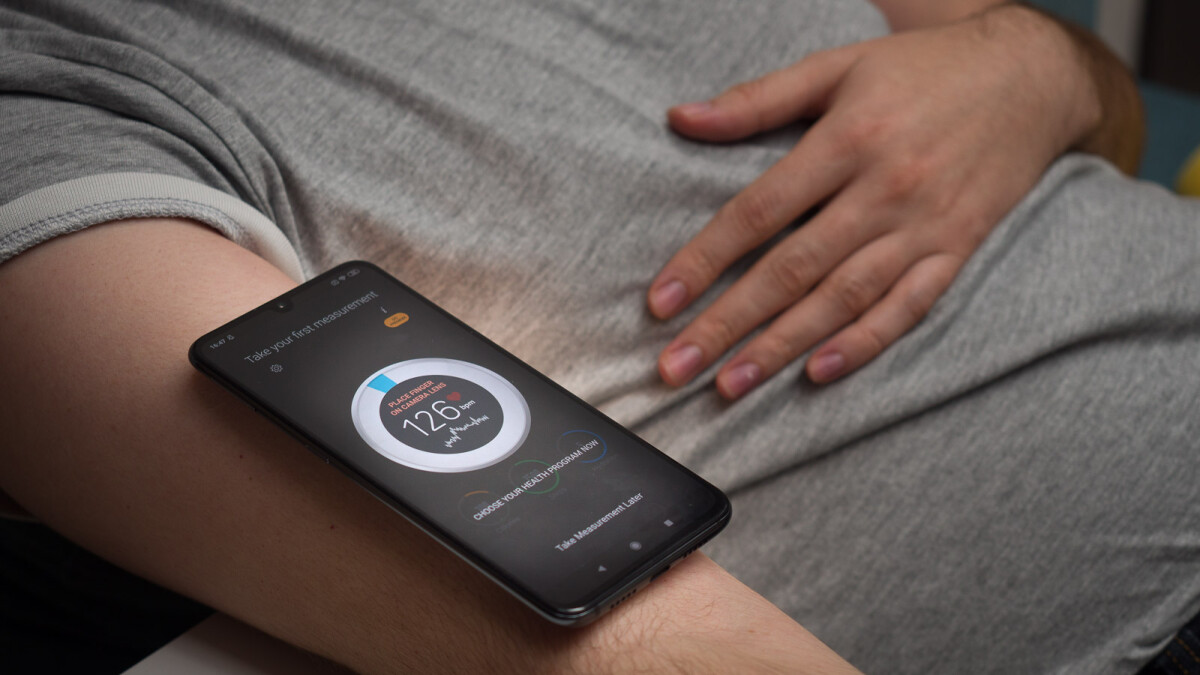 this-app-and-sensor-can-measure-your-blood-pressure-with-a-smartphone