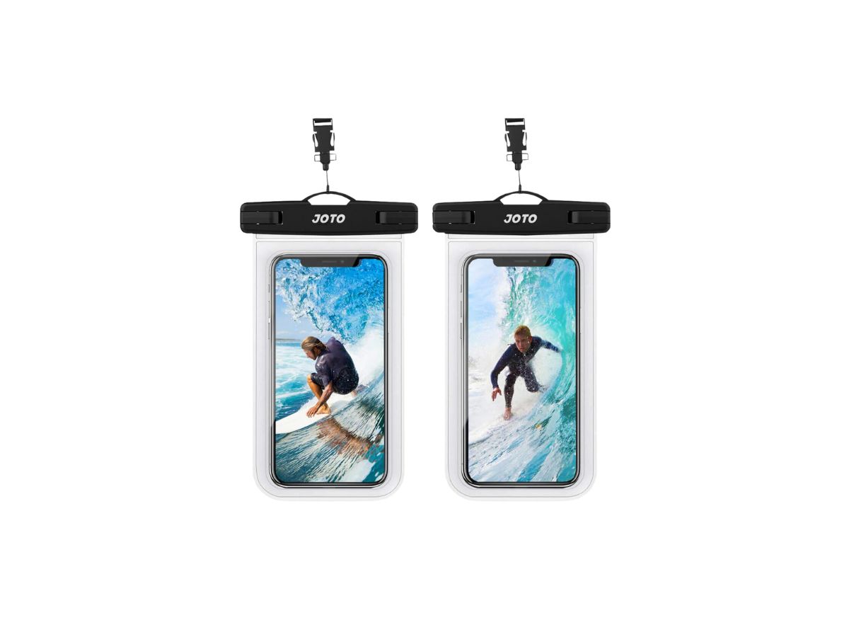 waterproof-holder-for-phone-when-paddleboarding