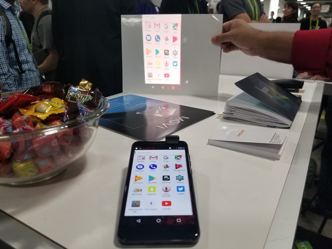 10 Best Cell Phone With Projector For 2024