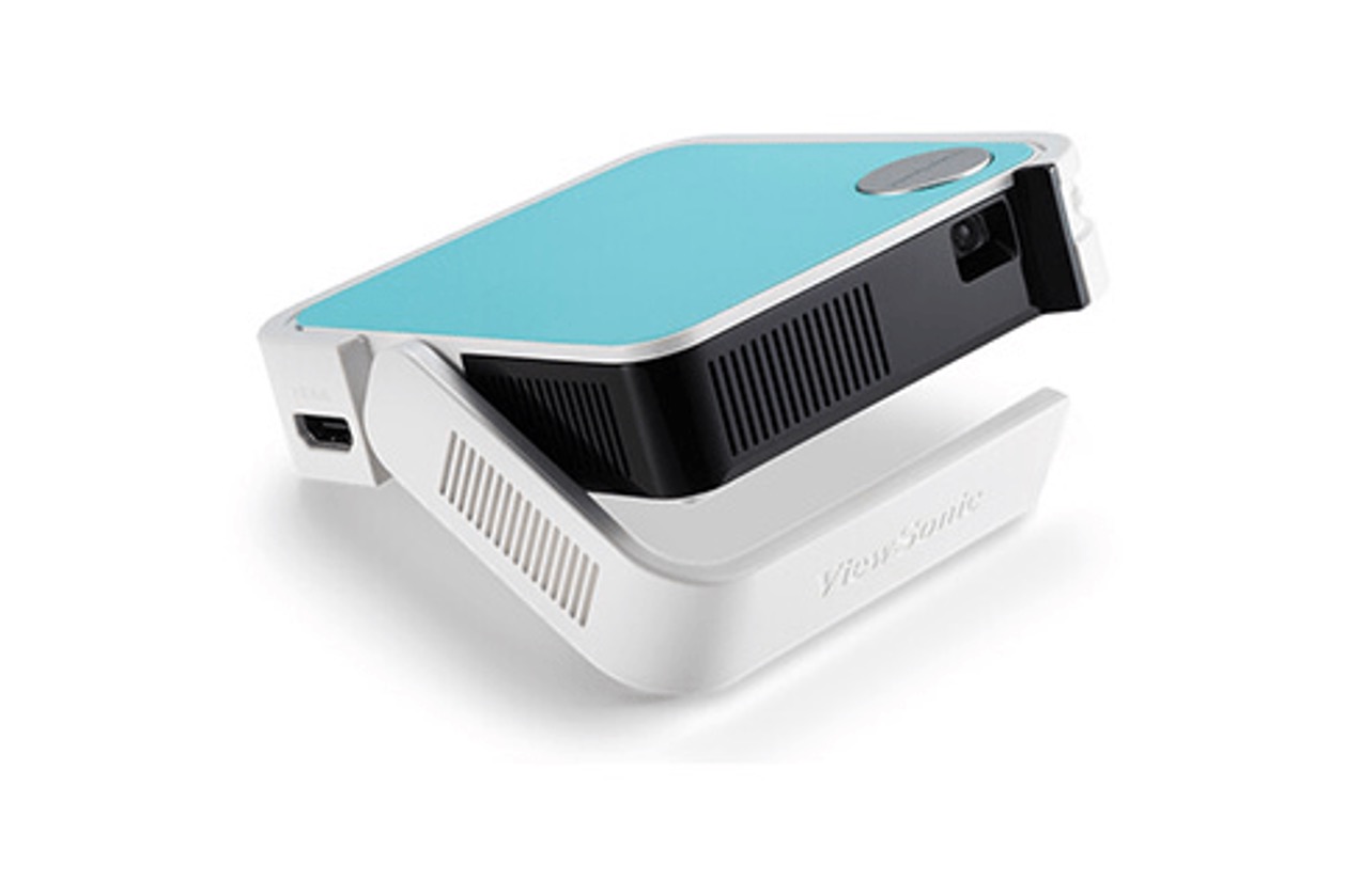 11 Best Portable Projector For iPhone For 2024