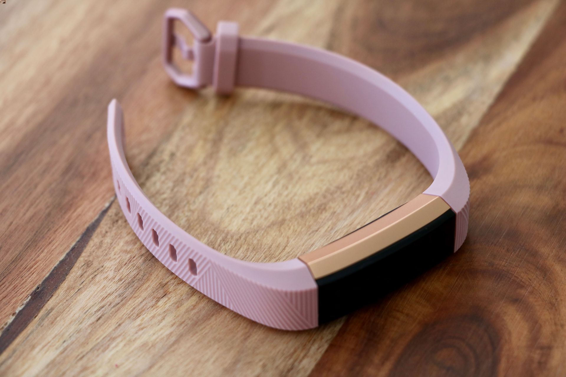 13 Amazing Fitbit Alta Band For 2024