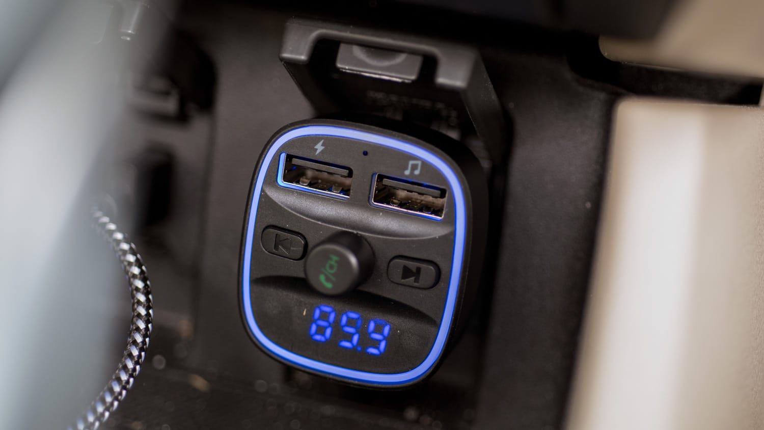 How To Charge Phone In Car Without Cigarette Lighter CellularNews