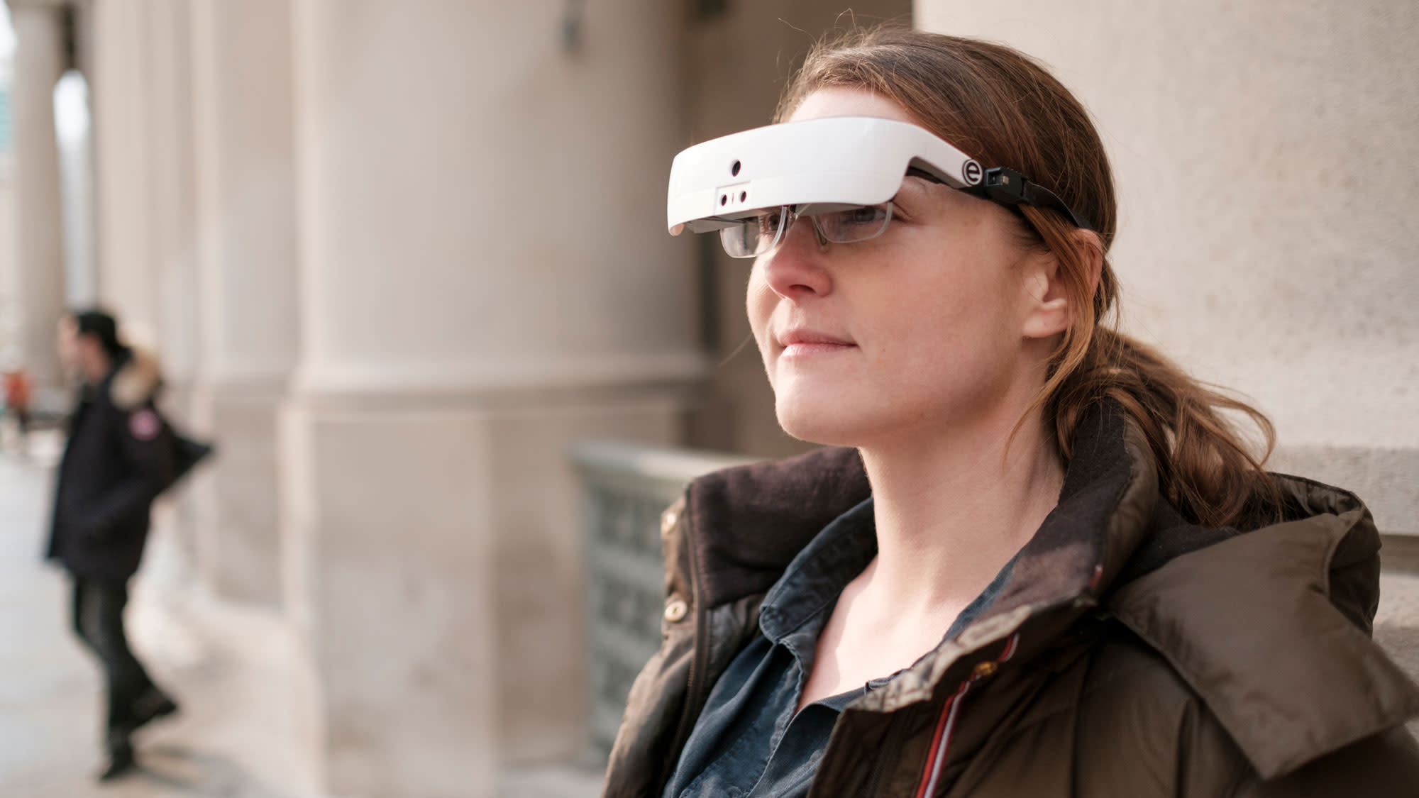 5-amazing-gadgets-that-are-helping-the-blind-see-again
