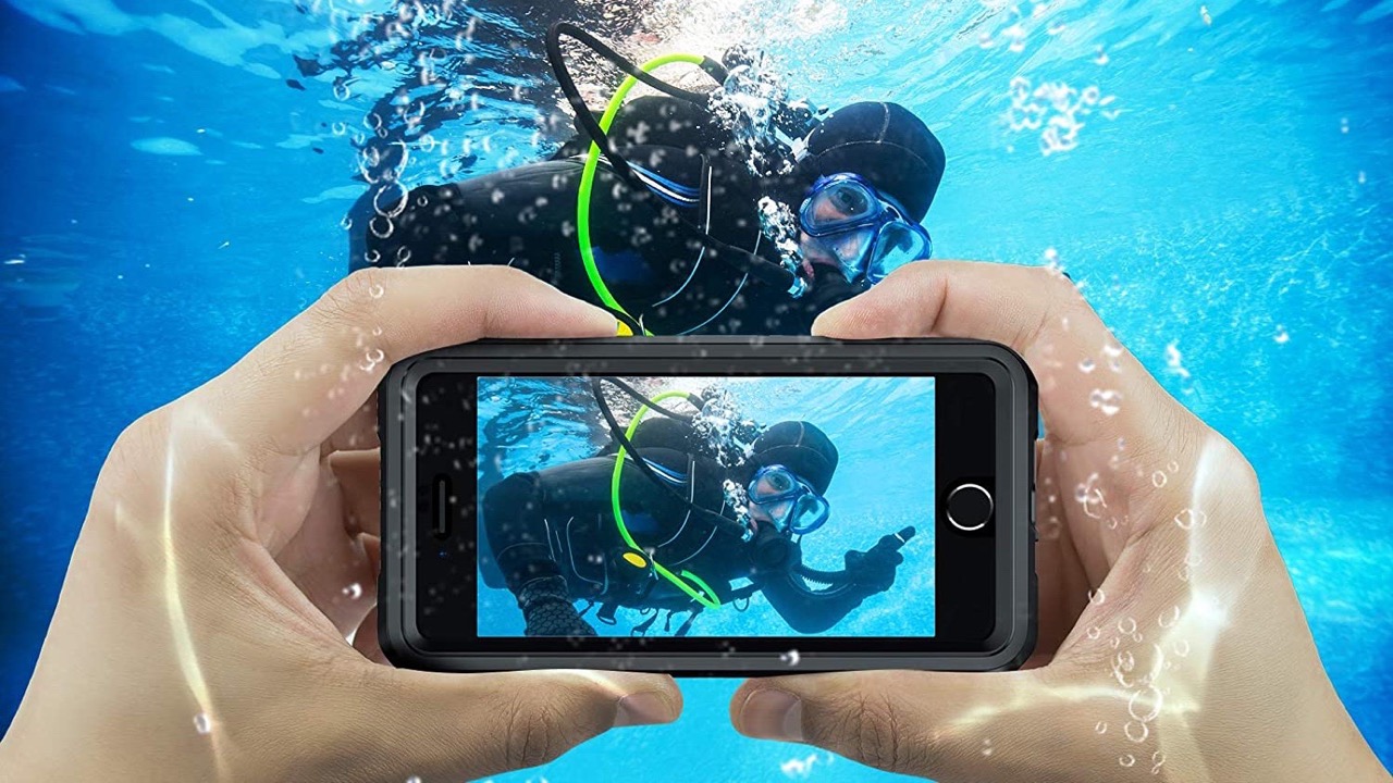 8 Best iPhone Se Waterproof Case For 2024