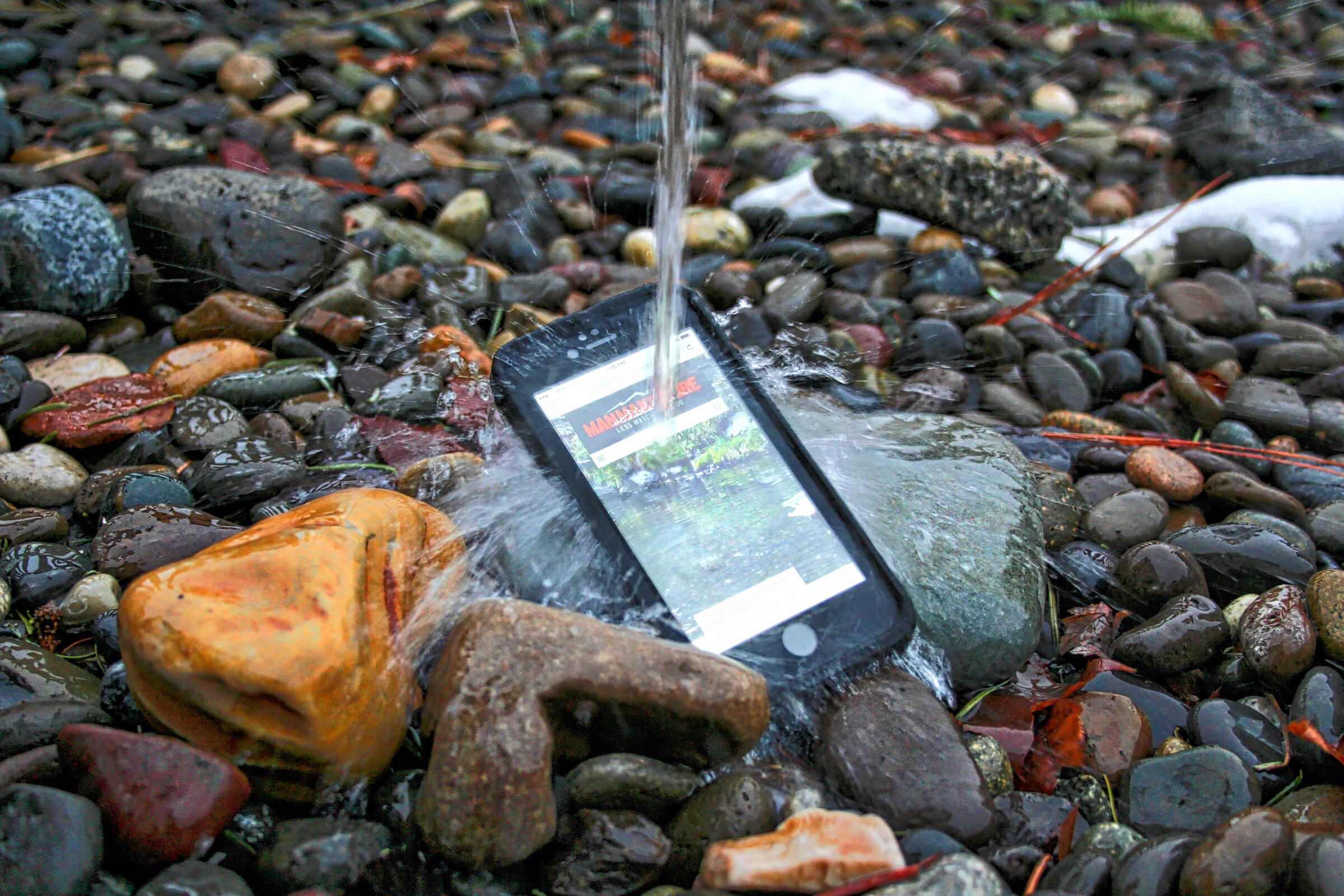 9 Best iPhone 6S Waterproof Case For 2024