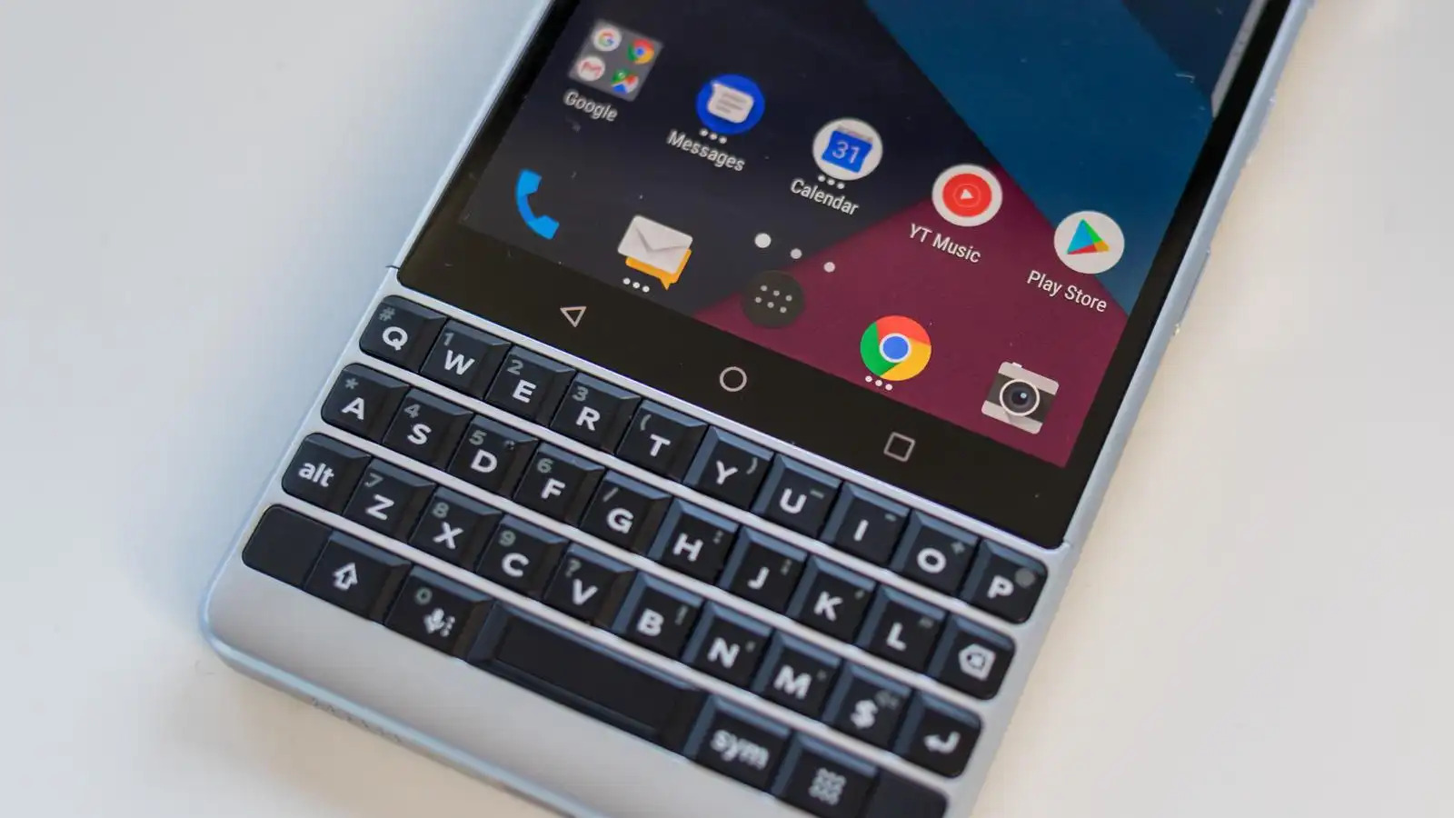 a-new-5g-blackberry-phone-is-still-planned-for-2022