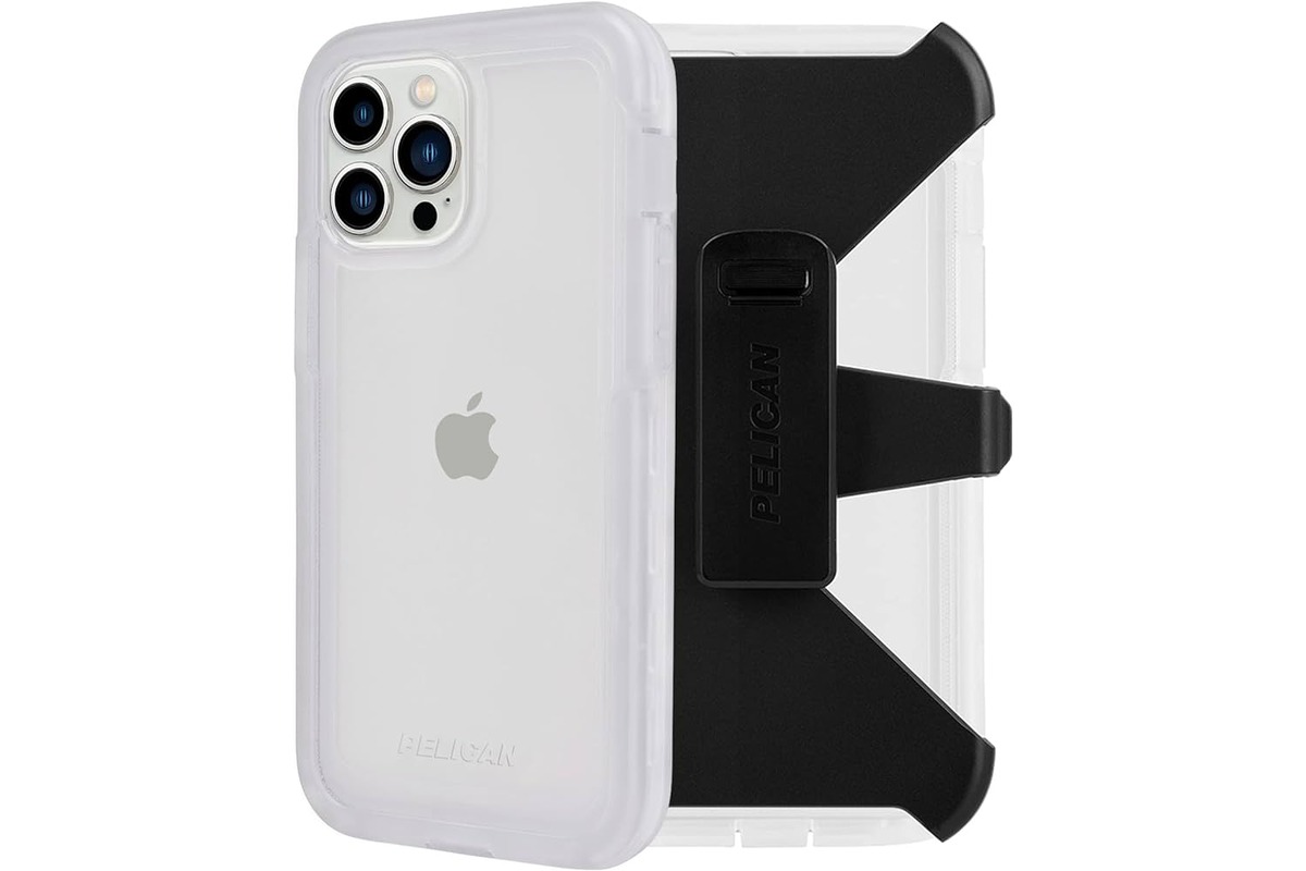adventure-proof-your-iphone-with-the-heavy-duty-voyager-for-the-iphone-5-5s