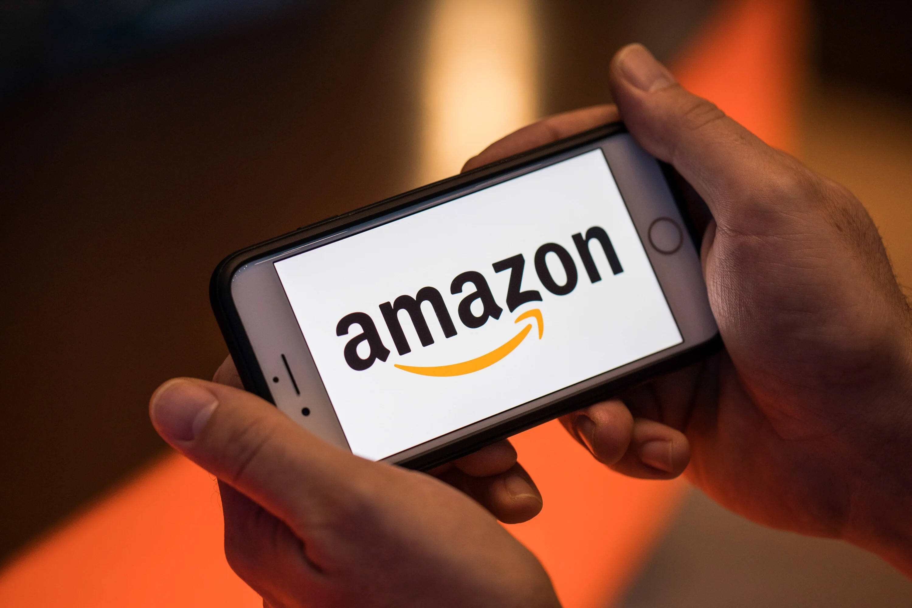 amazon-sets-a-dangerous-precedent-with-ads-in-phones