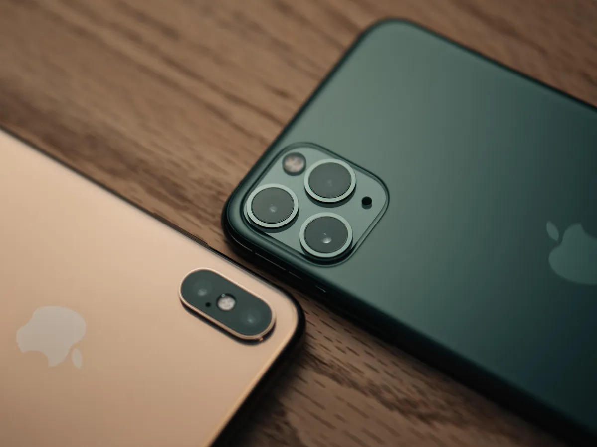 apple-iphone-11-pro-max-vs-iphone-xs-max-spec-comparison