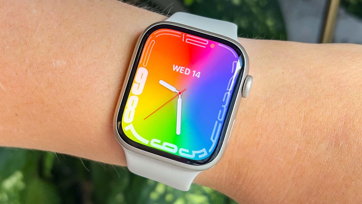 apple-watch-series-8-debuts-with-a-long-awaited-health-feature