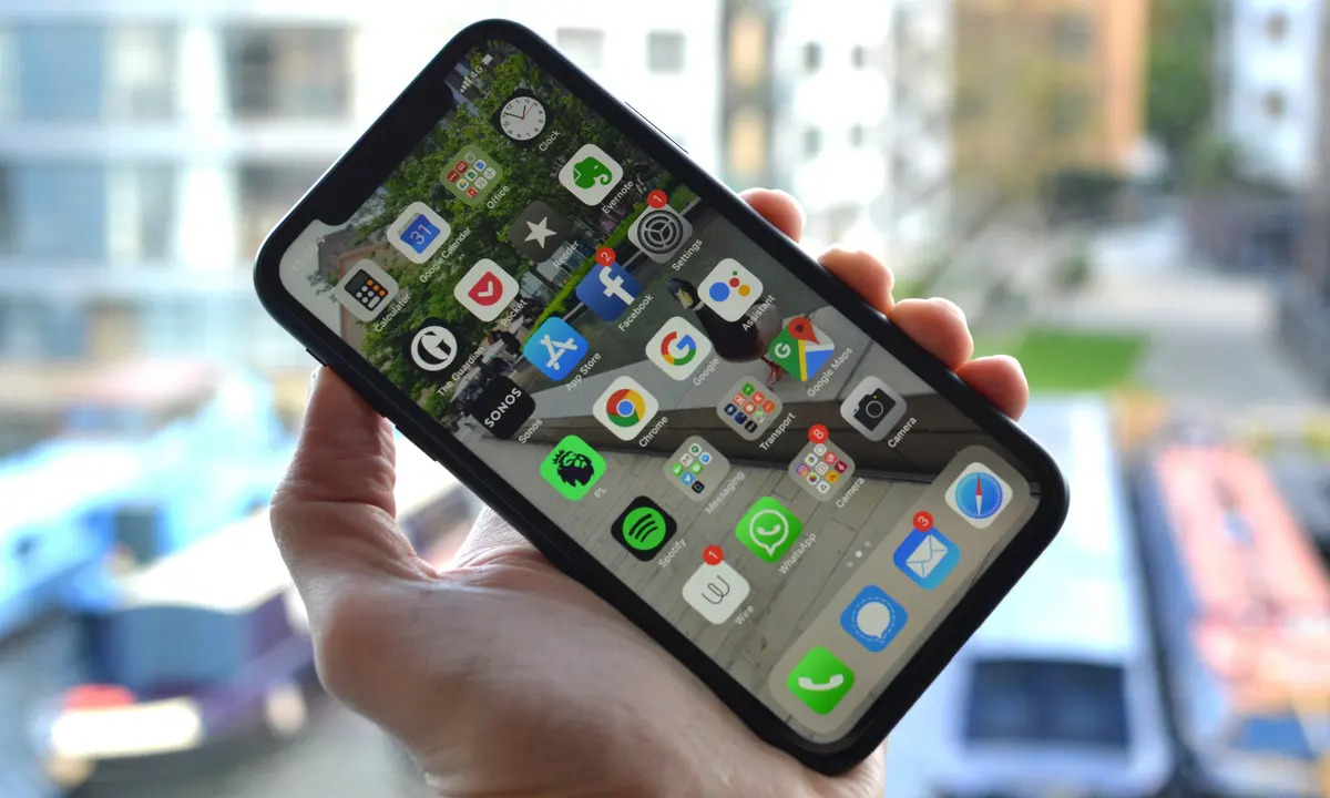 apples-2018-iphone-xr-still-works-just-great