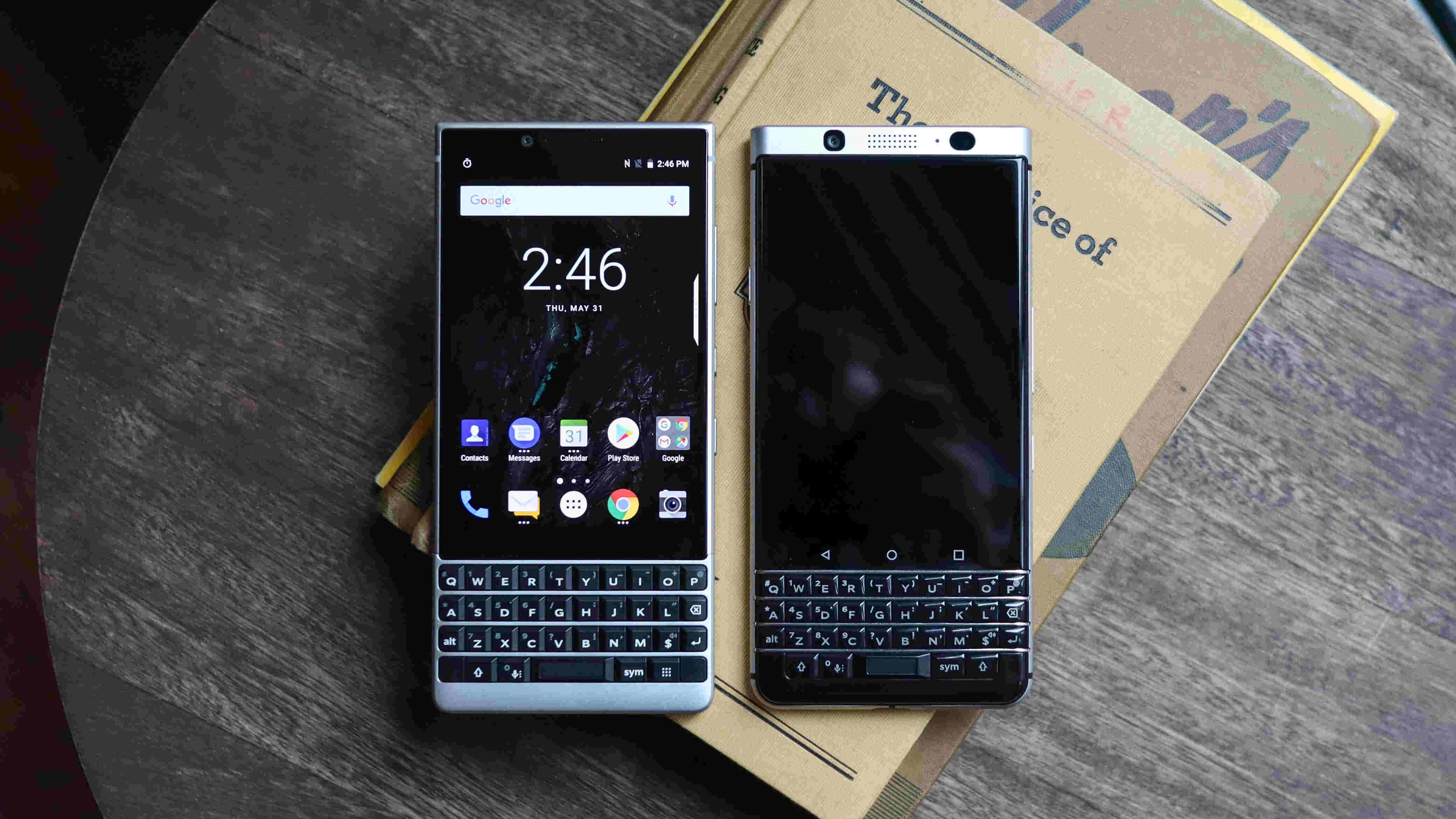 blackberry-key2-vs-blackberry-keyone-a-fantastic-successor