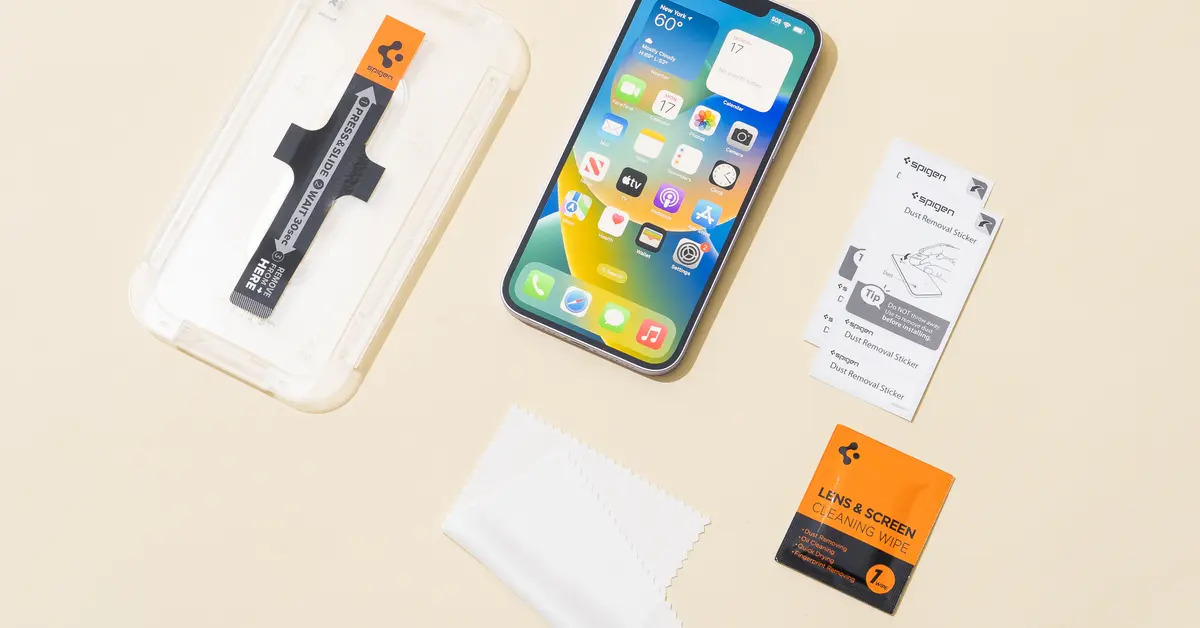 cover-up-with-our-selection-of-the-best-iphone-8-plus-screen-protectors