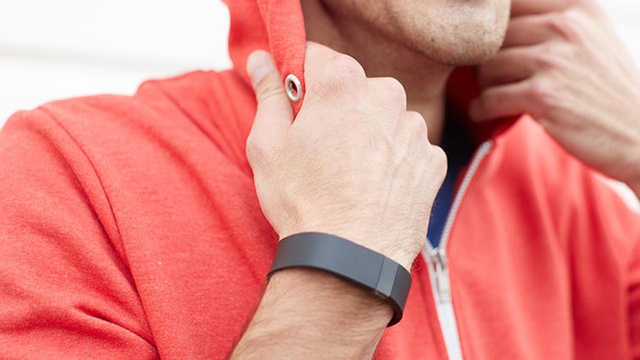 fitbit-force-company-responds-to-skin-rash-issue