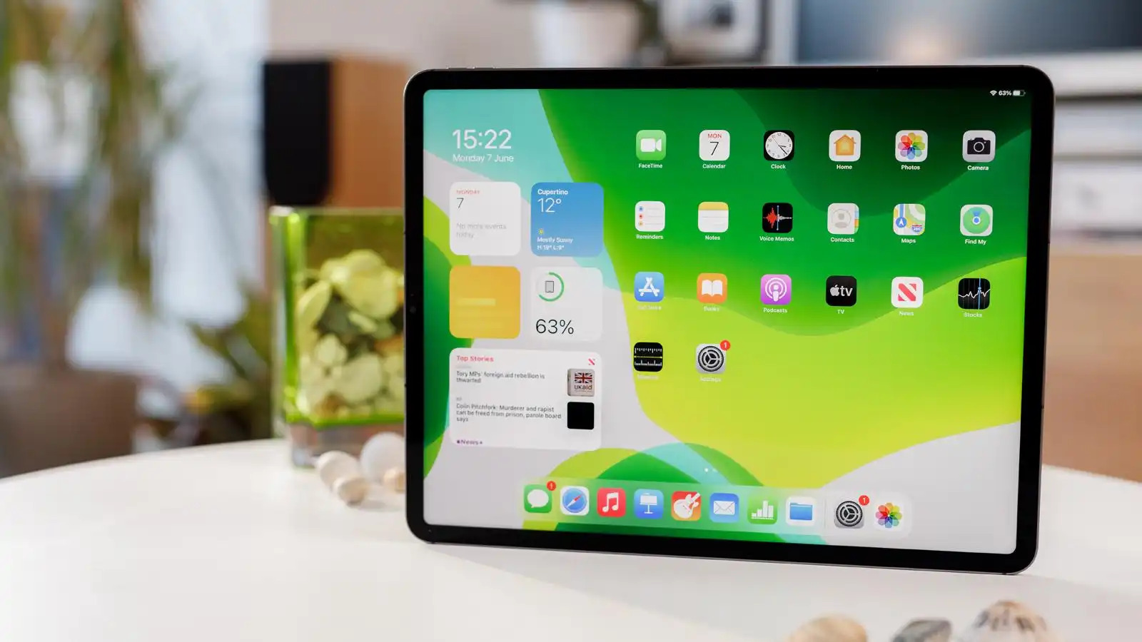 future-ipad-could-get-a-15-inch-oled-display-rumor-says