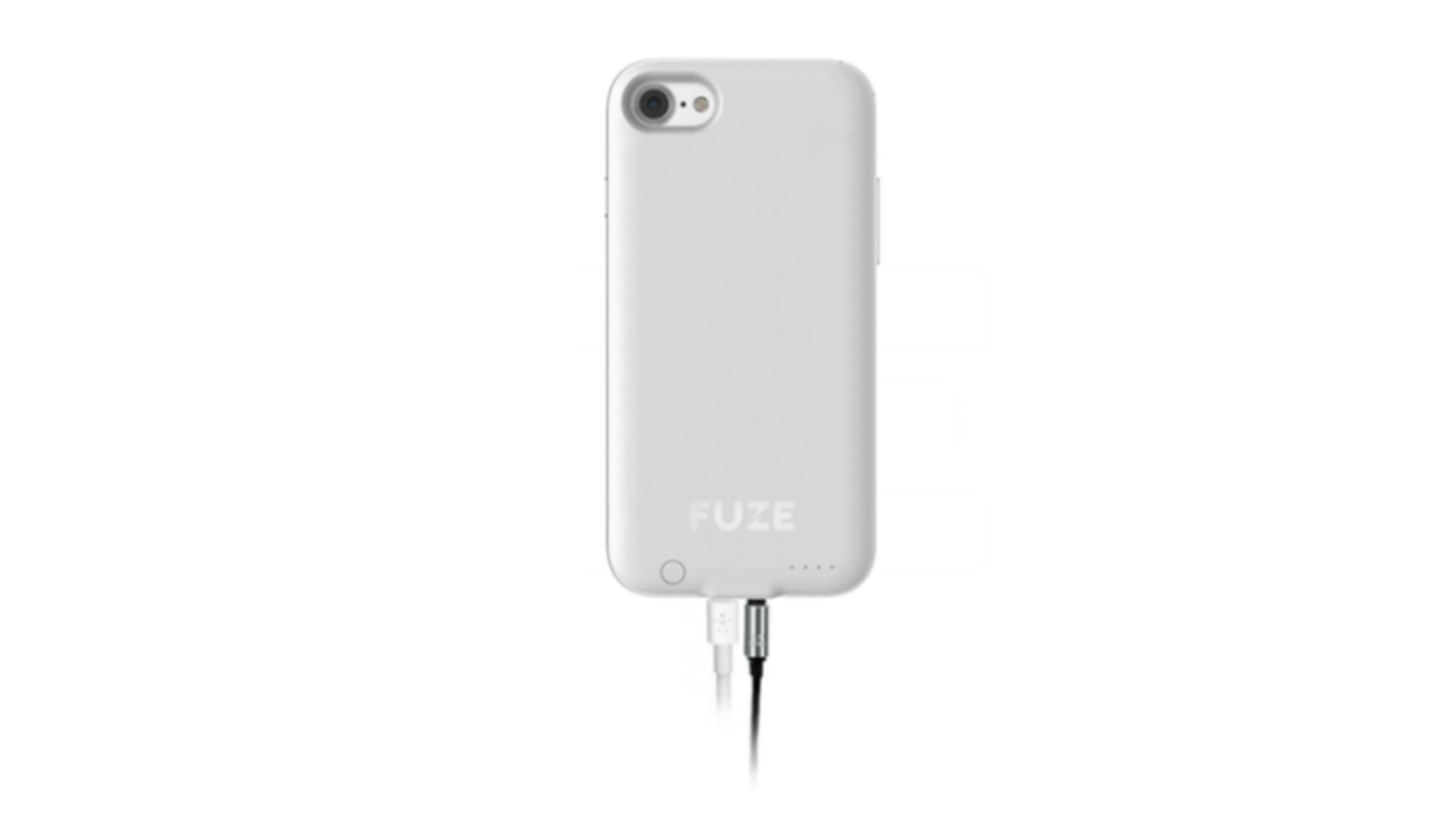 fuze-case-brings-the-headphone-jack-to-the-iphone-7