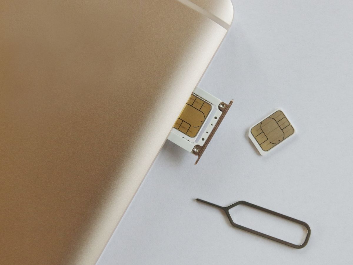 how-do-i-get-a-sim-card-for-my-iphone