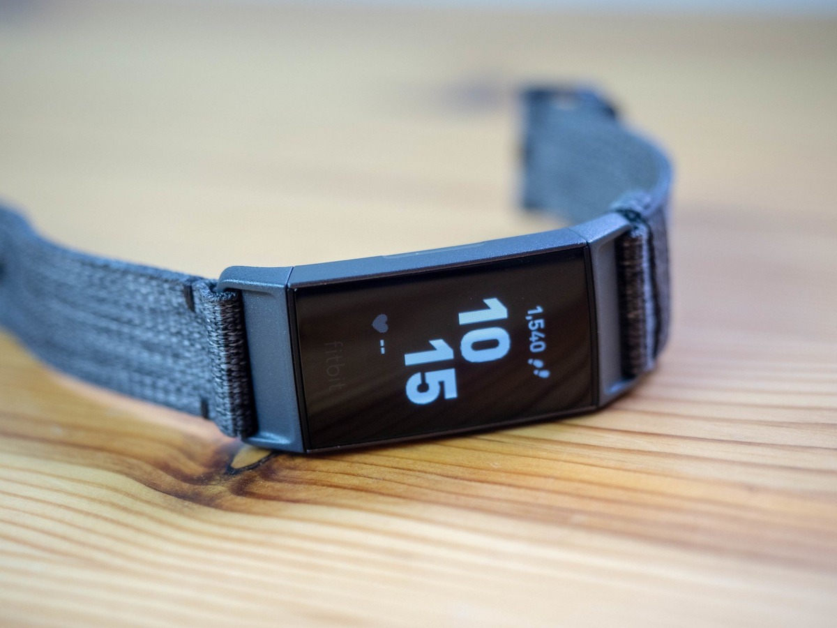 how-do-i-set-up-a-replacement-fitbit