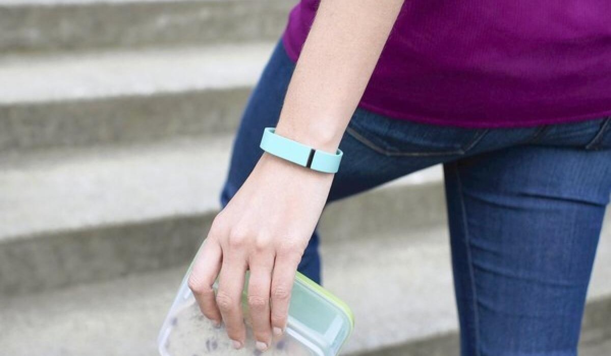 how-long-does-the-fitbit-flex-battery-last