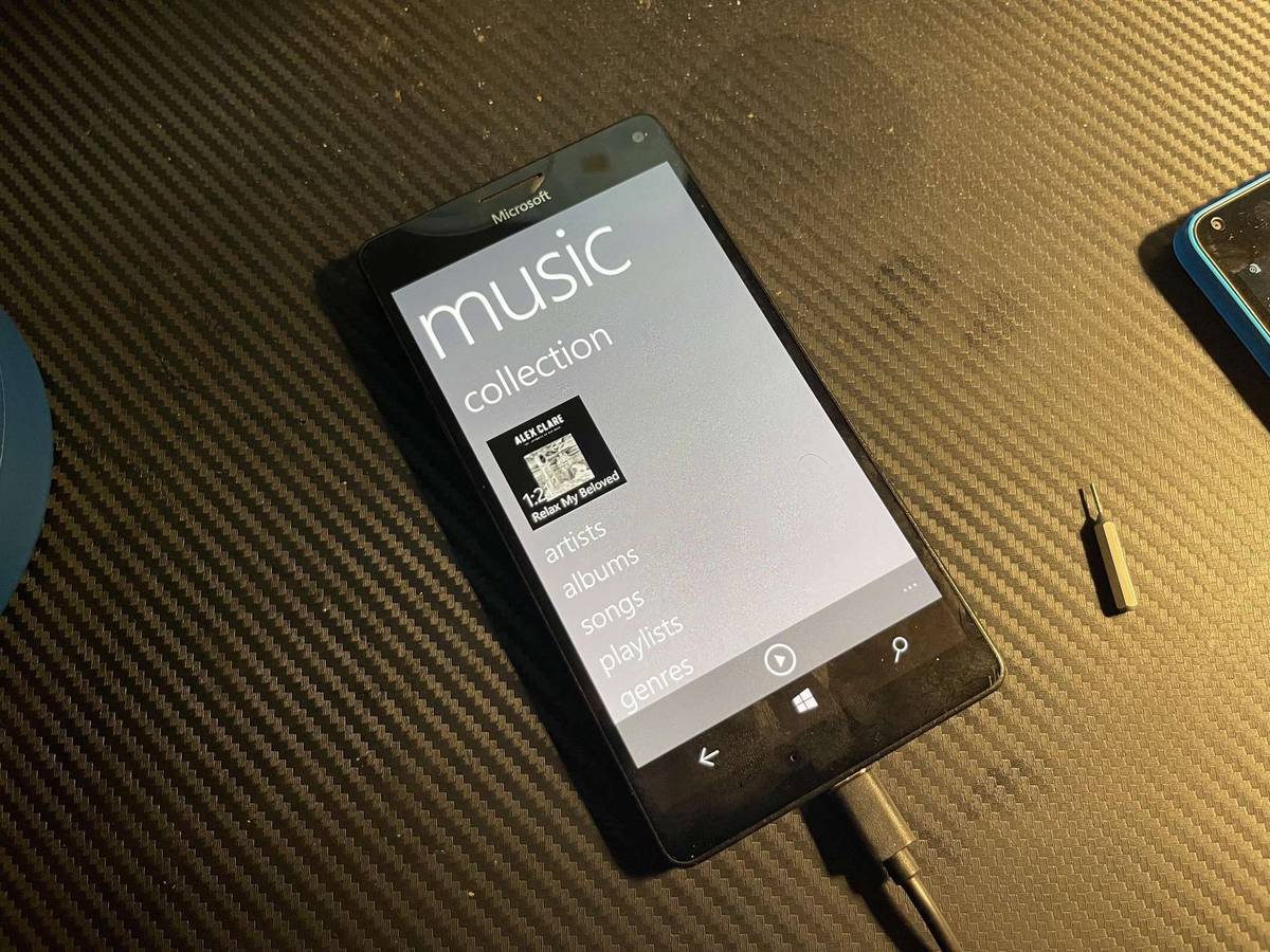 how-to-add-music-to-windows-phone