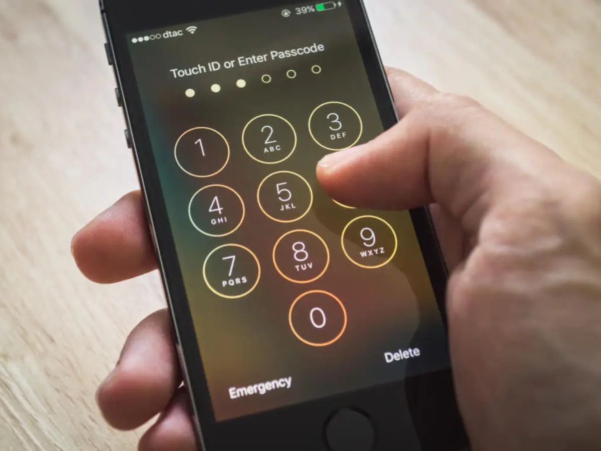 how-to-bypass-iphone-passcode-without-sim-card