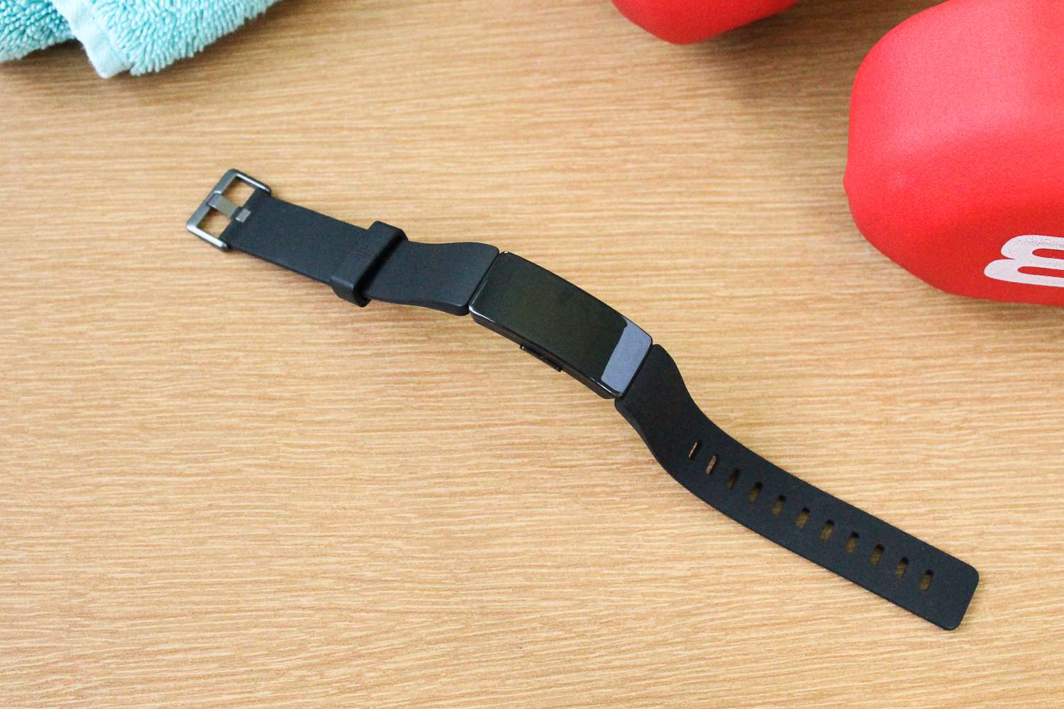 how-to-clean-silicone-fitbit-bands