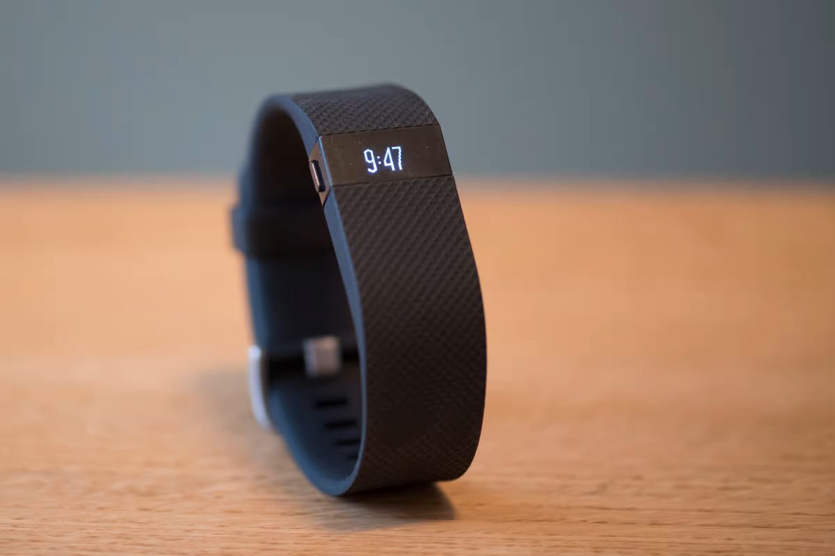 how-to-clean-your-fitbit-charge-hr