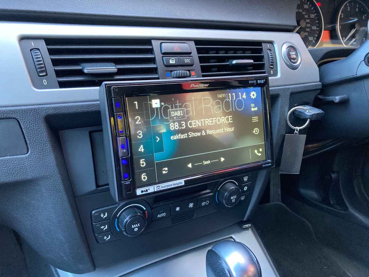 how-to-connect-phone-to-pioneer-touch-screen-radio