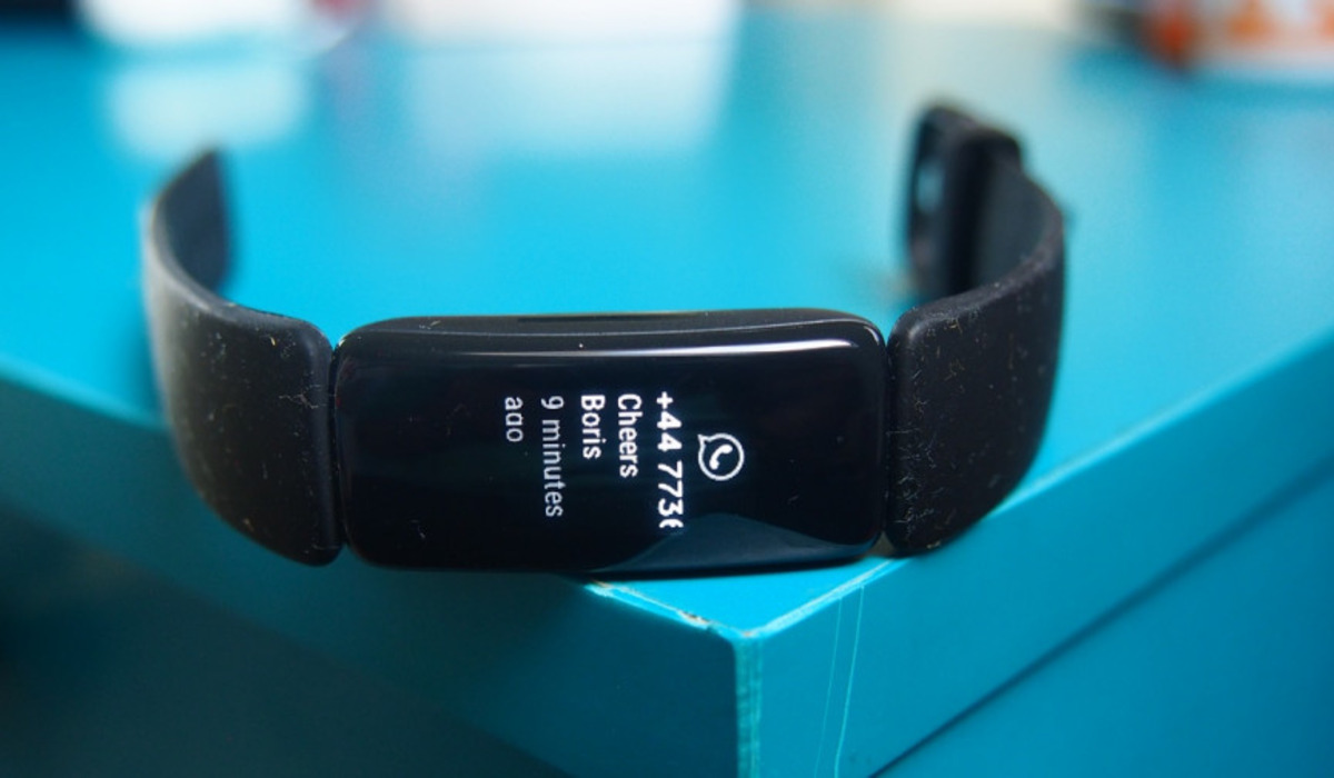 How To Get Text Notifications On Fitbit Inspire 2 | CellularNews