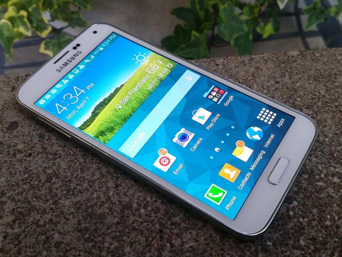 how-to-insert-sim-card-samsung-galaxy-s5