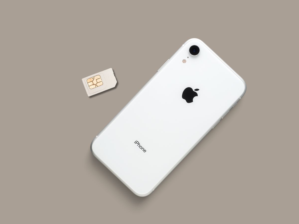how-to-install-att-sim-card-in-iphone